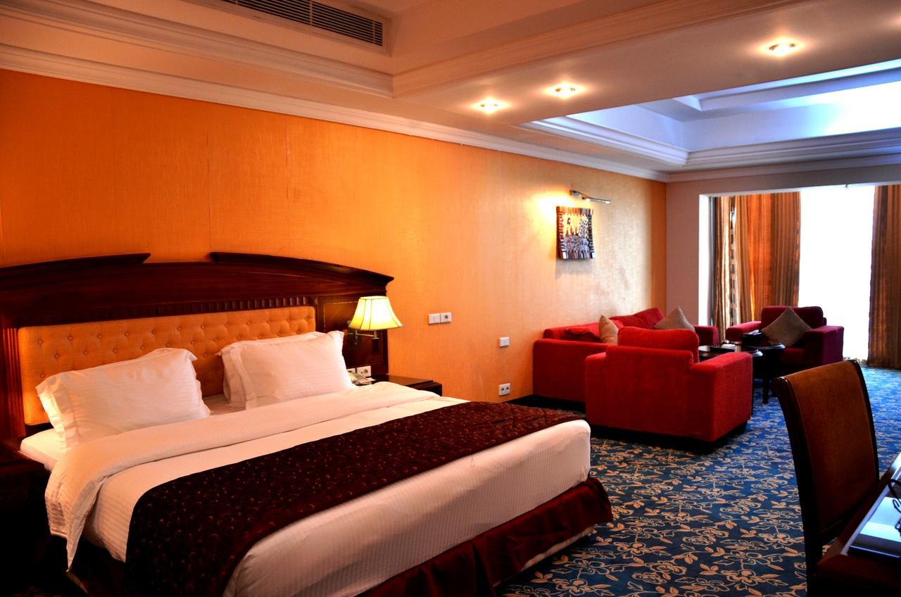 Basra International Hotel Exteriör bild