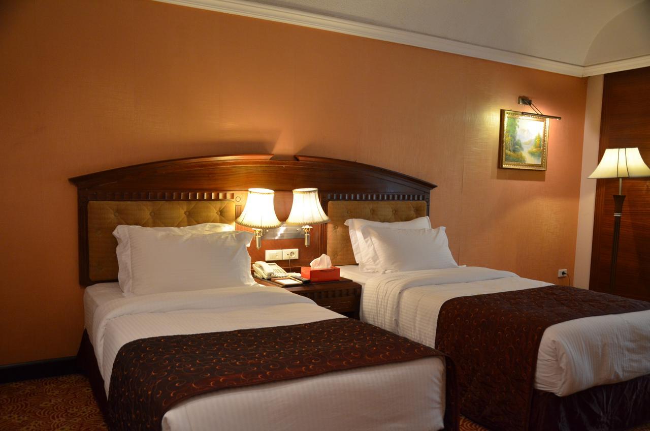 Basra International Hotel Exteriör bild